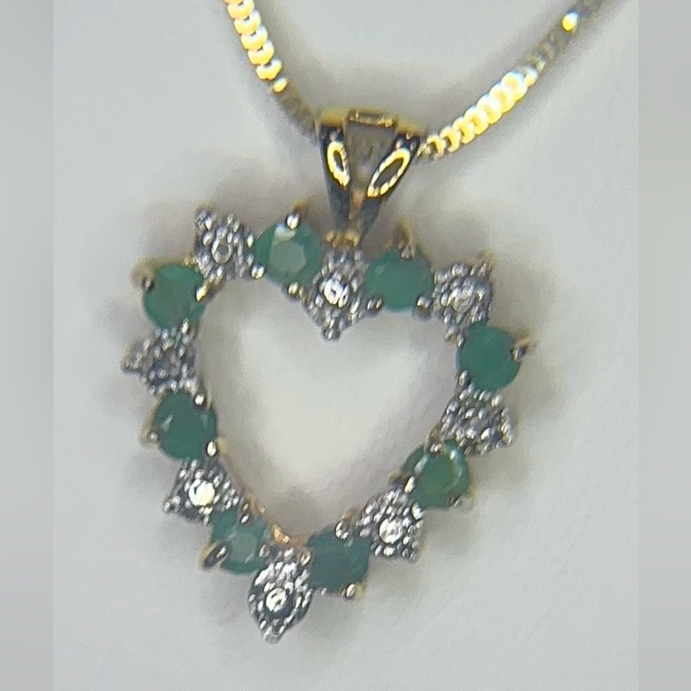 Elegant Vintage DBJ Genuine Emerald Sterling 14k Vermeil Heart Pendant